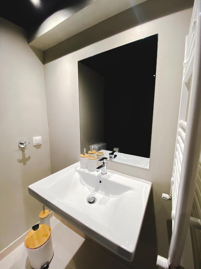 Sibl Lofts Apartment Tesalonika Bagian luar foto